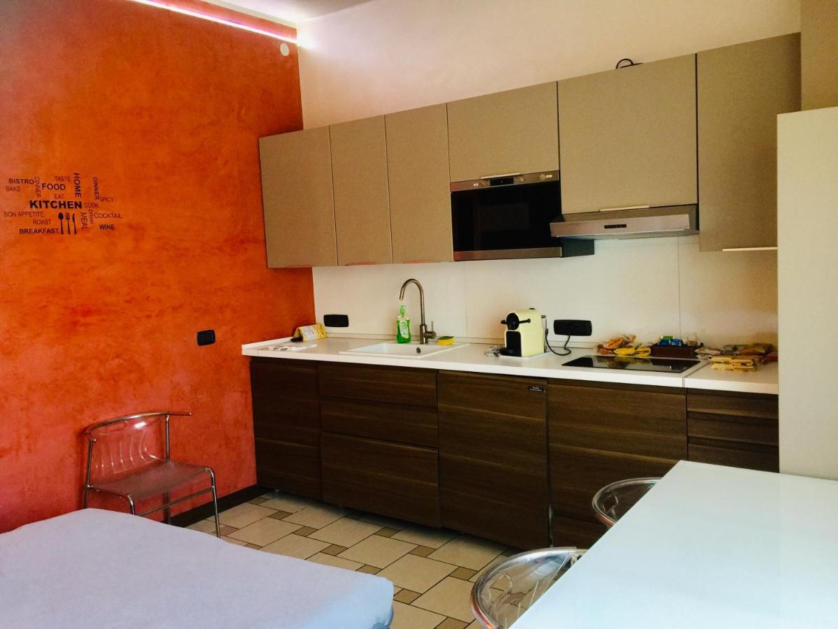 B2In Suite & Office Каприате-Сан-Джервазио Экстерьер фото