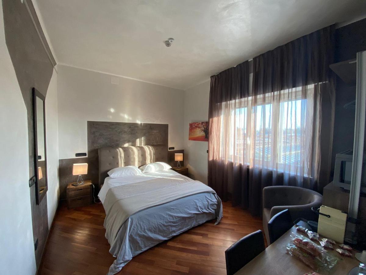 B2In Suite & Office Каприате-Сан-Джервазио Экстерьер фото