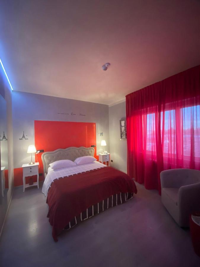 B2In Suite & Office Каприате-Сан-Джервазио Экстерьер фото